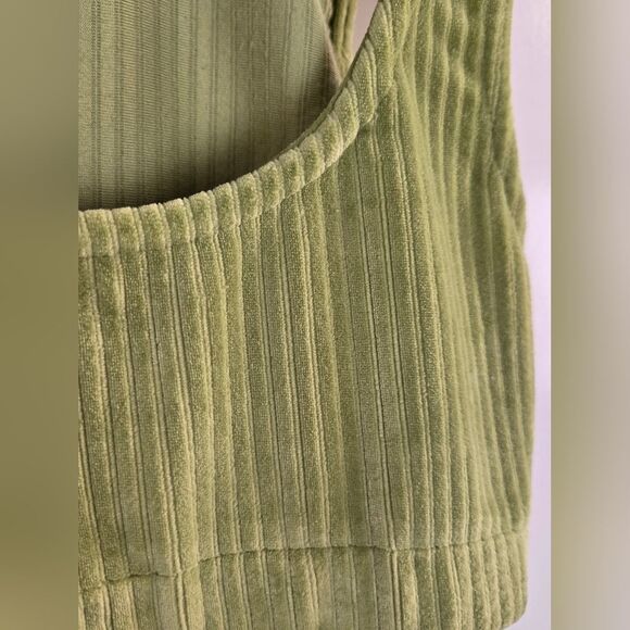 Princess Polly Ribbed Velour Velvety Crop Tank Bra Top Sz 2 or XS - Picture 3 of 6